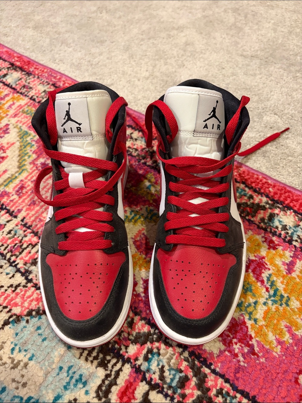 Air Jordan 1 Mid